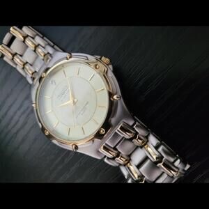 🔥RARE Vintage Waltham W1600038 Prestige Diamond Quartz‎ Watch